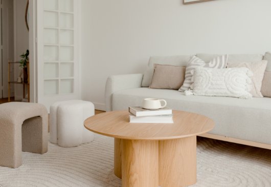 Renovated, 2 bedrooms & parking