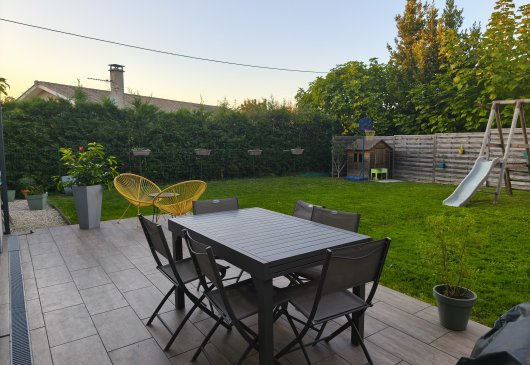 Furnished house with garden Bassens