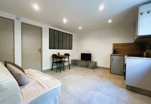 Valbonne Village T2 furnished