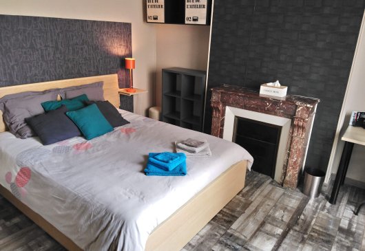 T2 near centre, station, ARENA, Roo