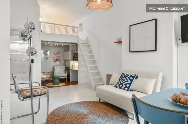 Studio cours Julien with terrace