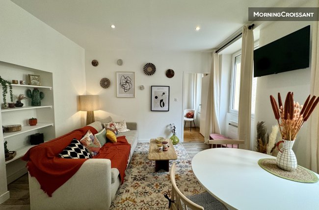 Furnished T2 flat /Croix-Rousse