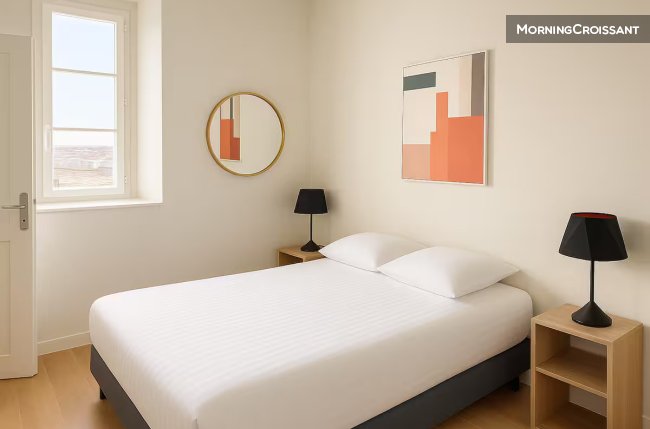 Fully equipped studio