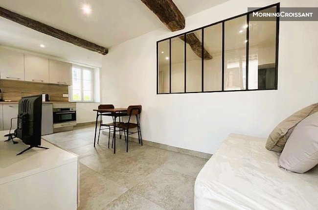 Valbonne T2 furnished Balcony