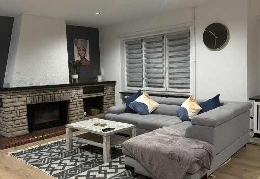 Elegant and spacious maisonette