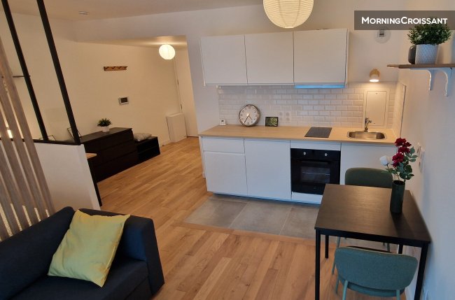 Spacious new studio with terrace