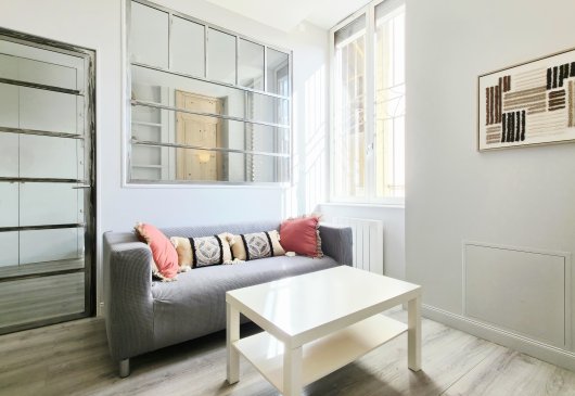 T2 Metro D pocket, top floor