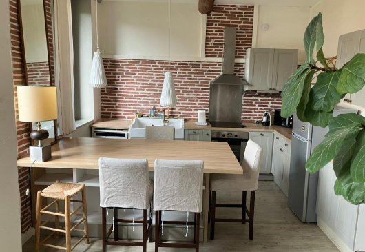 Flat with terrace view