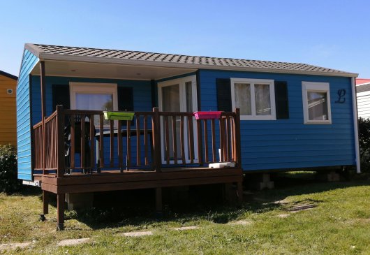 Mobile home 2 bedrooms 1 bathroom