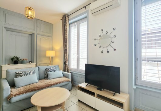 T2 - Furnished Clim Garage optional