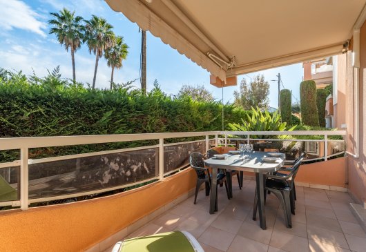 Elegant flat in Antibes