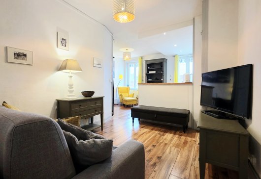 Flat 2 CH Lyon7 university