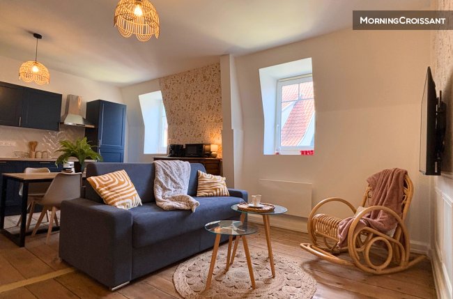 ELECTRICITY / INTERNET included