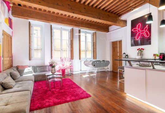 In the heart of old Lyon, Tour rose