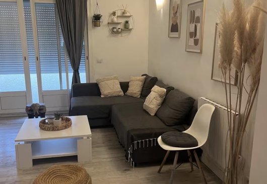 Furnished flat Saint Anne parking