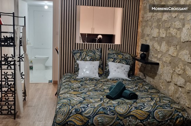 Cosy Bellamy – town centre/station