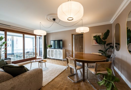 Large renovated T4 - 3 bedrooms