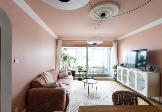 Large renovated T4 - 3 BR, parking