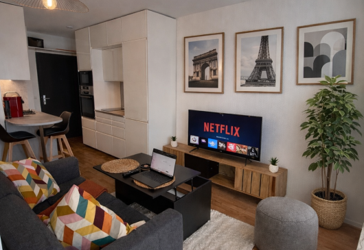 Mini 2-room apt 25m² Smart Home