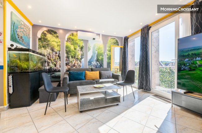 ArtistMemory/High-end accommodation