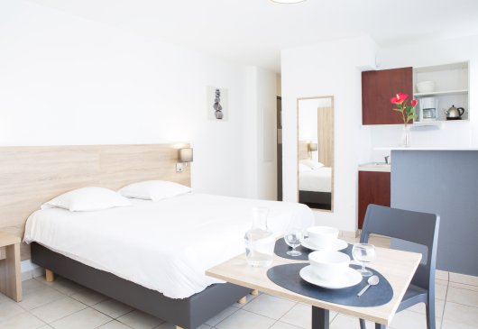 Fully equipped studio