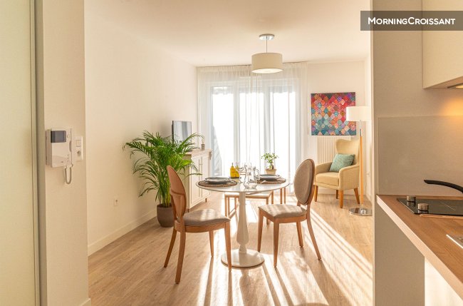 Magnificent 2-room near the centre