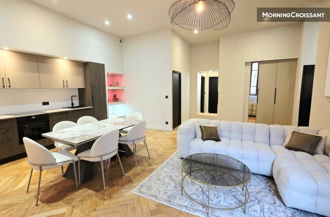 3 Bedroom Apartment- Lyon Centre