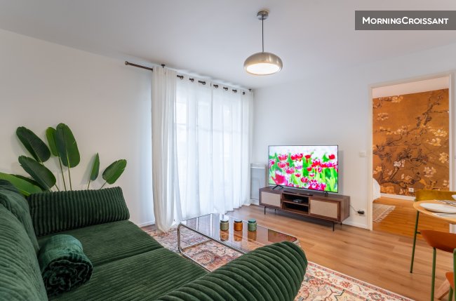 Charming light-filled F2 in Vauréal