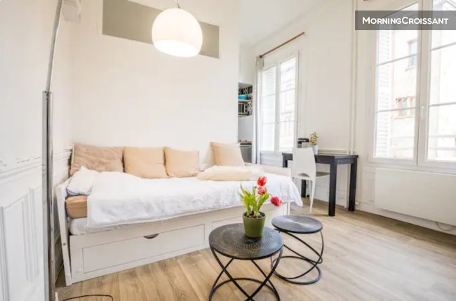 Nice studio near train station