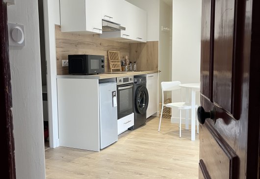 T2 in Hyper Centre - Fully equipped