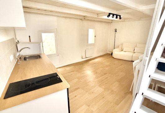 Furnished AC maisonette - 2 BR