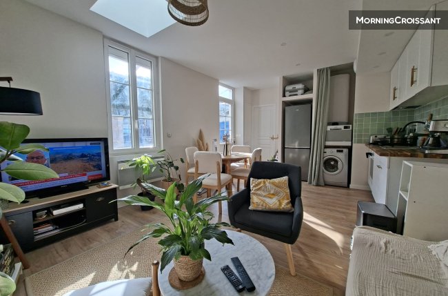 Maisonette with private courtyard