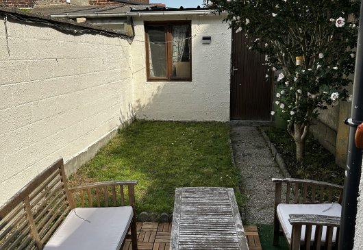 Renovated house + garden near Lille