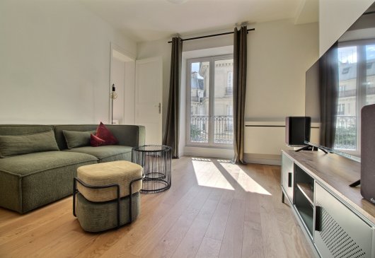 2Rooms-1Bedroom-AUVERGNEETFRERE