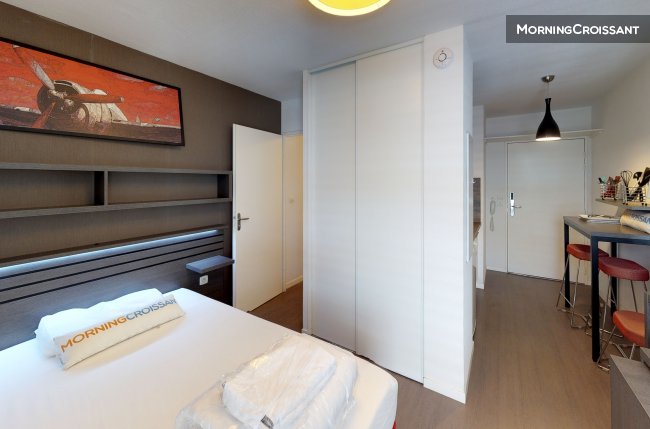 Fully equipped studio