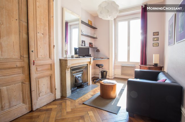 Furnished flat Brotteaux