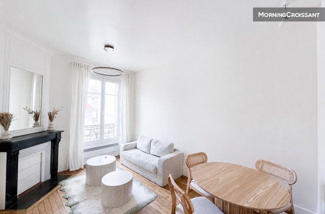1-Bedroom Apartment Near Paris