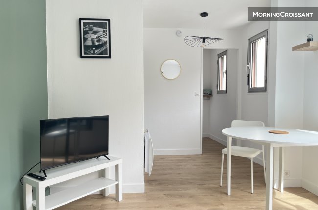 Studio Hyper Centre with Terrace