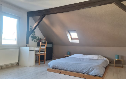 Large, bright flat
