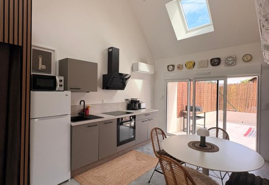 Charming, fully furnished flat