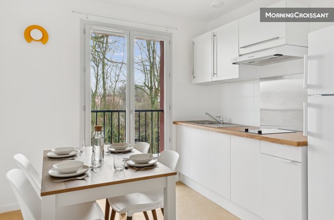 Furnished two-bedroom flat - Brunoy