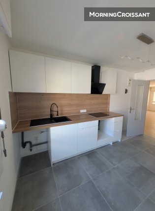 4-bedroom flat with 3 bathrooms