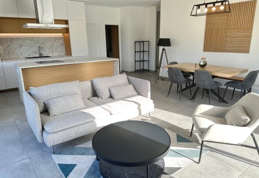 New, furnished house, 101 m²