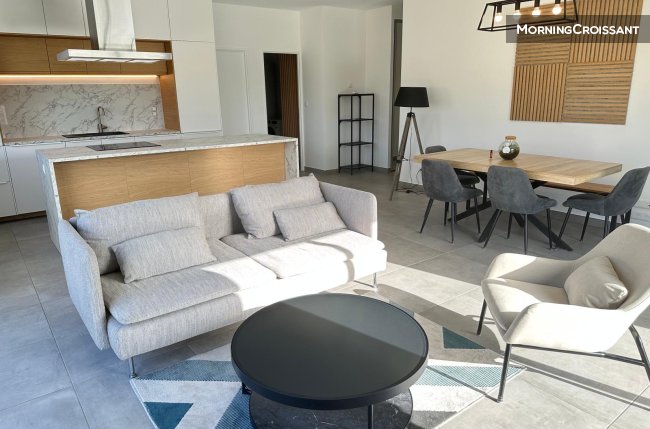 New, furnished house, 101 m²