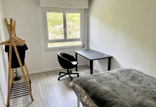 Spacious, Comfortable Flat