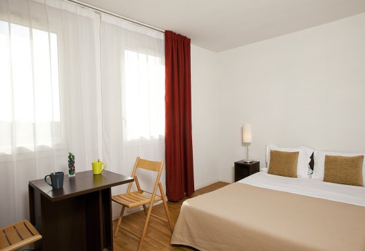 Studio flat in a residential block