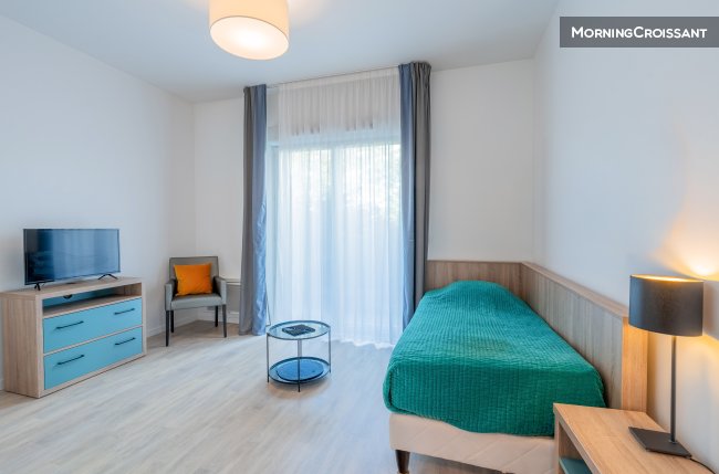 Furnished studio near Paris