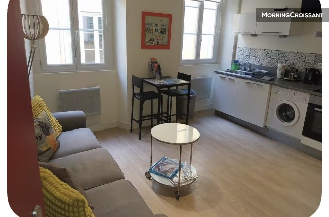 Charming two-room flat – Old Nice