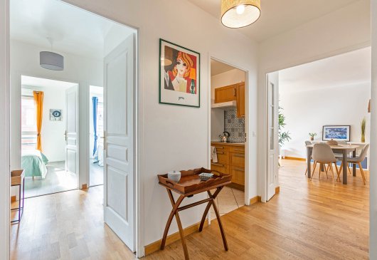 3-room flat – large balcony, bright