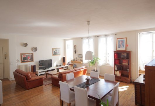 Duplex flat with terrace
